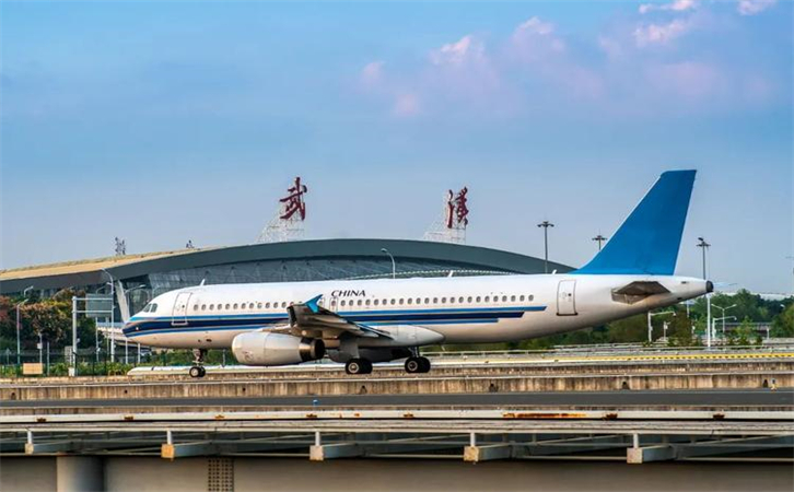 到武汉空运当日达(图4) 到武汉空运当日达(图4)